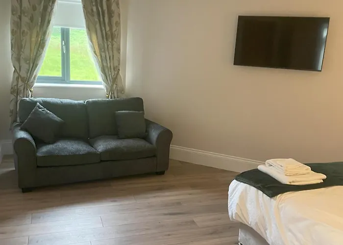 Drumkeen - - Sleeps 6 - Parking Apartman Aughagault Big